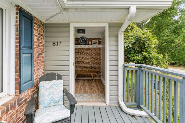 817 Johnson Road, Central, SC 29630
