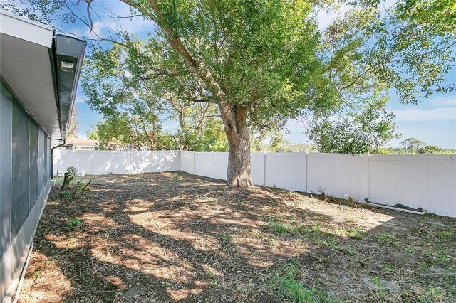 6823 ALPERT DRIVE, Orlando, FL 32810