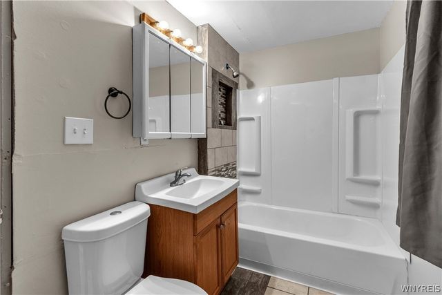 608 Woodlawn Avenue, Buffalo, NY 14211