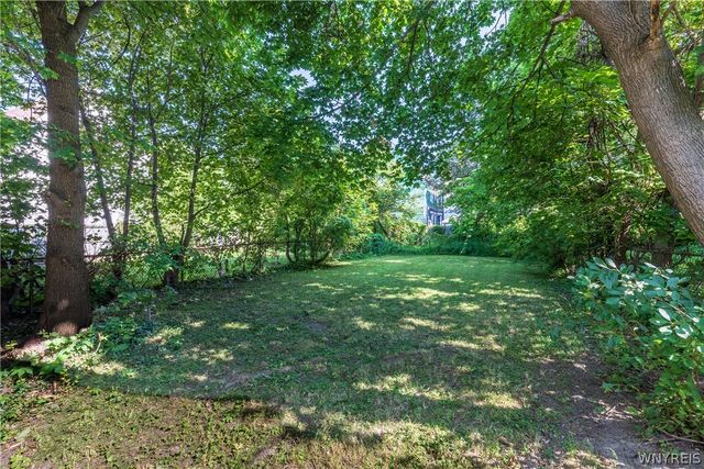 608 Woodlawn Avenue, Buffalo, NY 14211