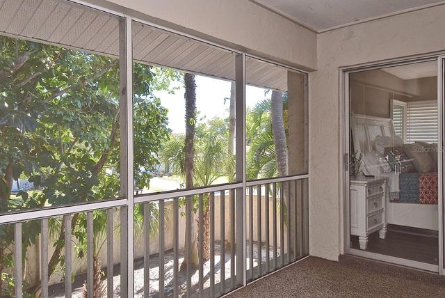 2121 WOOD STREET 201, Sarasota, FL 34237