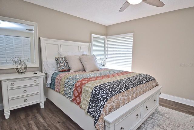 2121 WOOD STREET 201, Sarasota, FL 34237