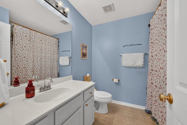 2264 Summerlin Drive 2264, Aurora, IL 60503