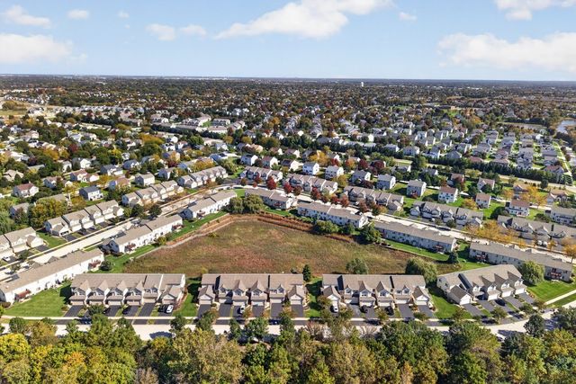 2264 Summerlin Drive 2264, Aurora, IL 60503