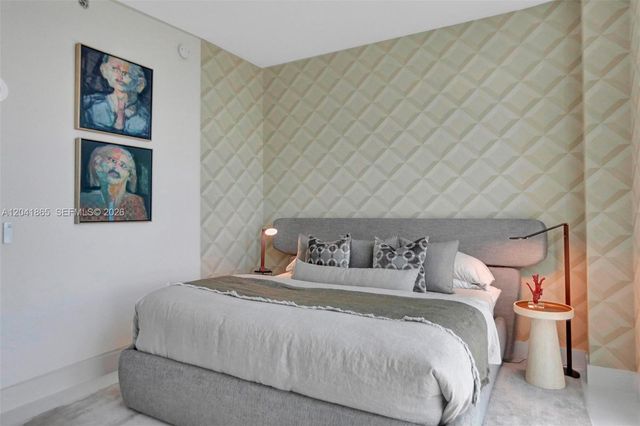 950 Brickell Bay Drive 5608, Miami, FL 33131