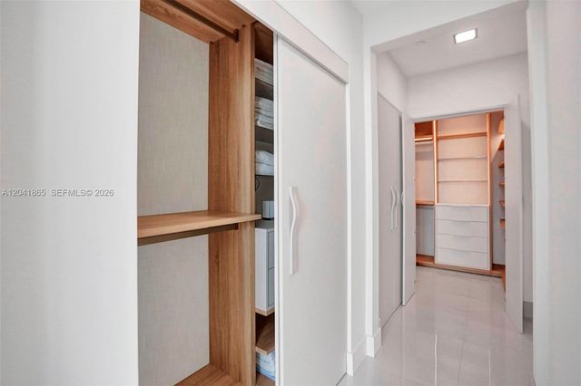 950 Brickell Bay Drive 5608, Miami, FL 33131