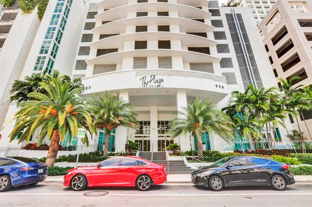 950 Brickell Bay Drive 5608, Miami, FL 33131