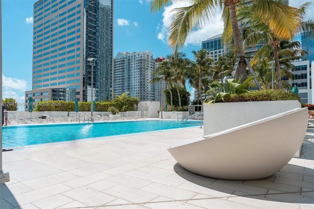 950 Brickell Bay Drive 5608, Miami, FL 33131