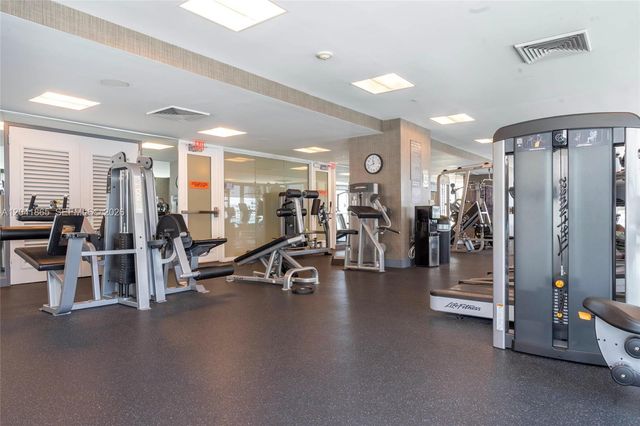 950 Brickell Bay Drive 5608, Miami, FL 33131