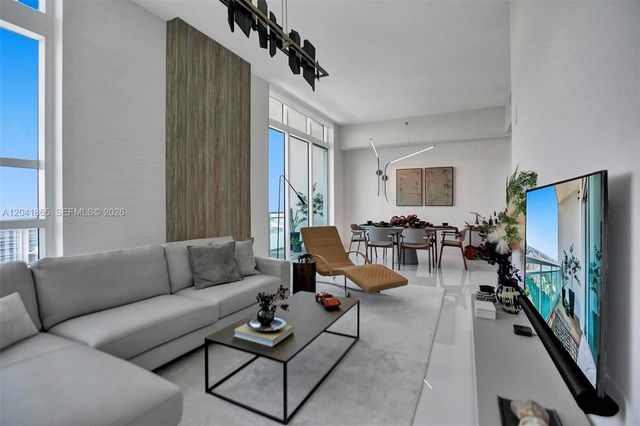 950 Brickell Bay Drive 5608, Miami, FL 33131