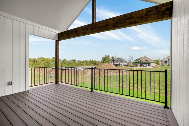 16655 S Marais Drive, Olathe, KS 66062