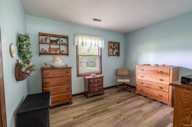 1069 Mitten Drive, Wabash, IN 46992