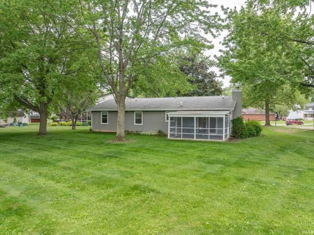 1069 Mitten Drive, Wabash, IN 46992