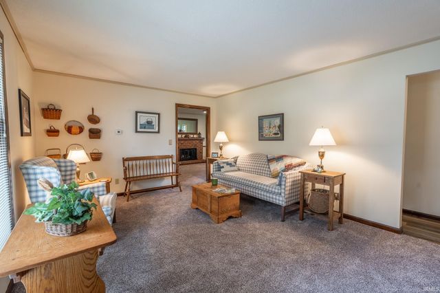1069 Mitten Drive, Wabash, IN 46992