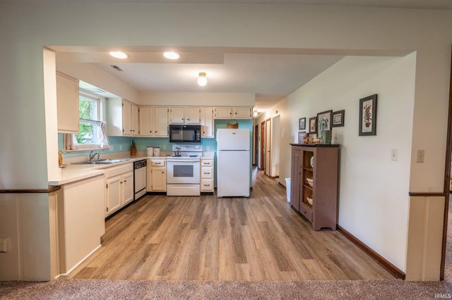 1069 Mitten Drive, Wabash, IN 46992