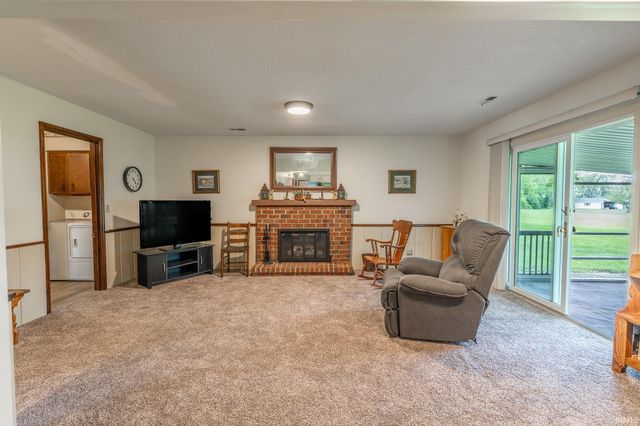 1069 Mitten Drive, Wabash, IN 46992