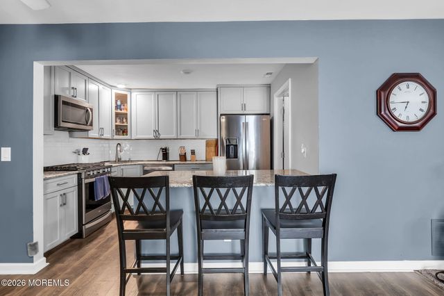 510 Harding Road 8, Freehold, NJ 07728