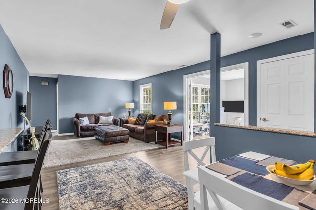 510 Harding Road 8, Freehold, NJ 07728