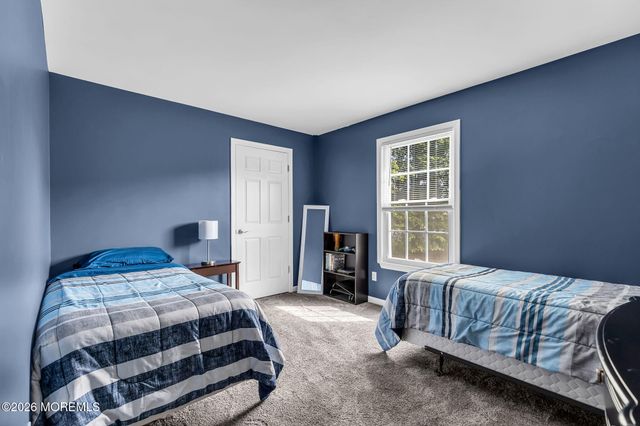 510 Harding Road 8, Freehold, NJ 07728