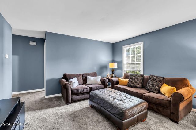 510 Harding Road 8, Freehold, NJ 07728