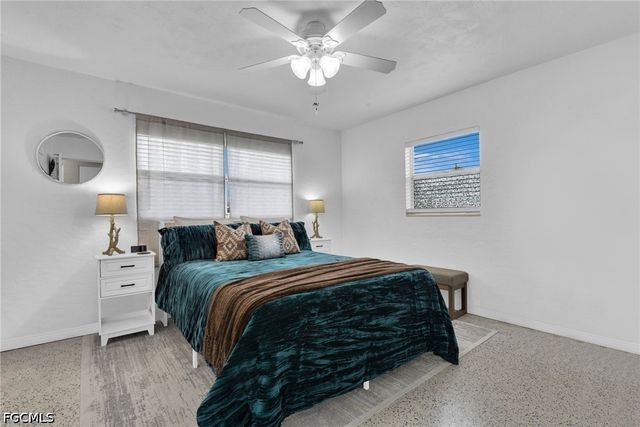 1442 Byron RD, Fort Myers, FL 33919