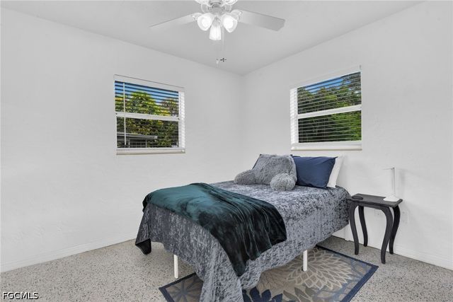 1442 Byron RD, Fort Myers, FL 33919