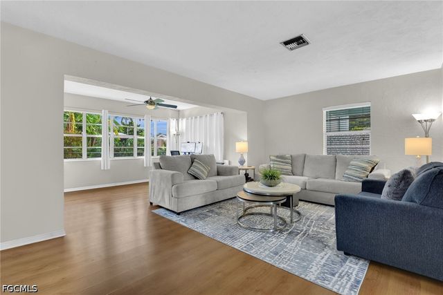1442 Byron RD, Fort Myers, FL 33919