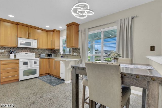 1442 Byron RD, Fort Myers, FL 33919