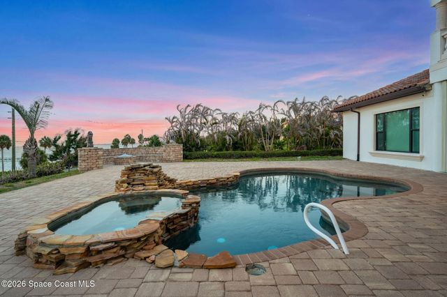 4781 Honeyridge Lane, Merritt Island, FL 32952