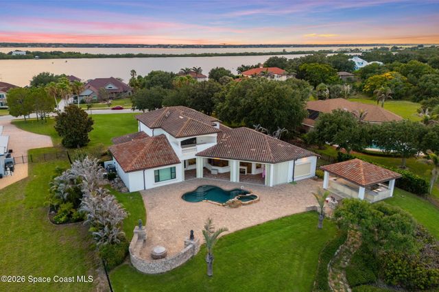 4781 Honeyridge Lane, Merritt Island, FL 32952