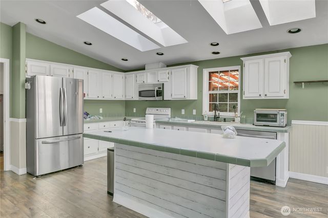 18501 Tapaderos Street Ct SE, Yelm, WA 98597