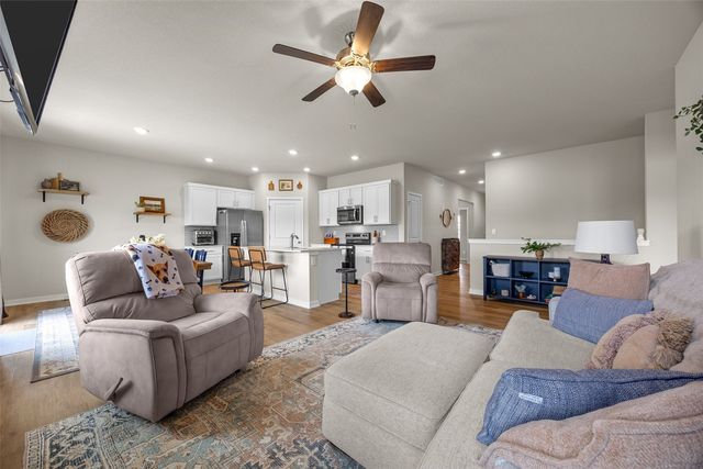 3381 Dreusicke Drive, Coralville, IA 52241
