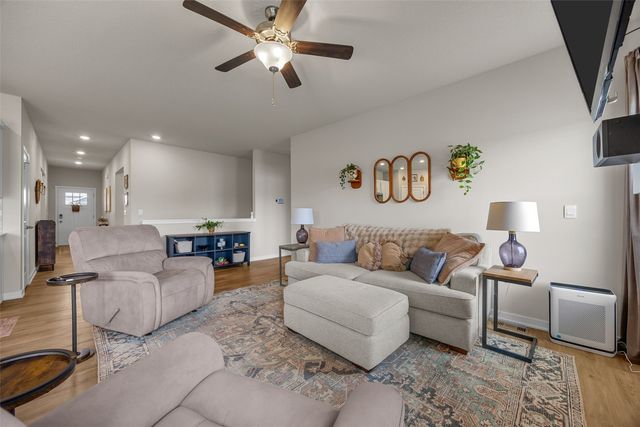 3381 Dreusicke Drive, Coralville, IA 52241