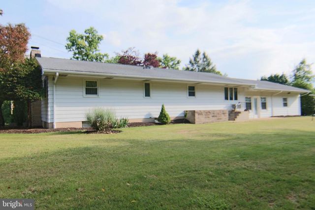68 BALI HAI ROAD, Mechanicsburg, PA 17050
