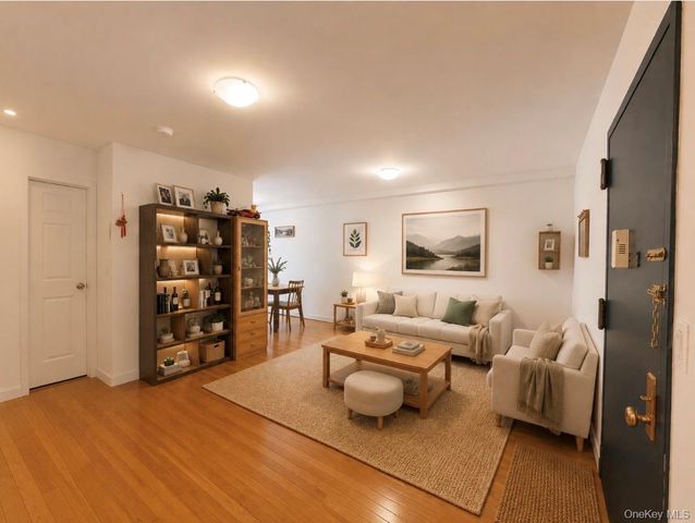 104-64 39th Avenue 4A, Corona, NY 11368