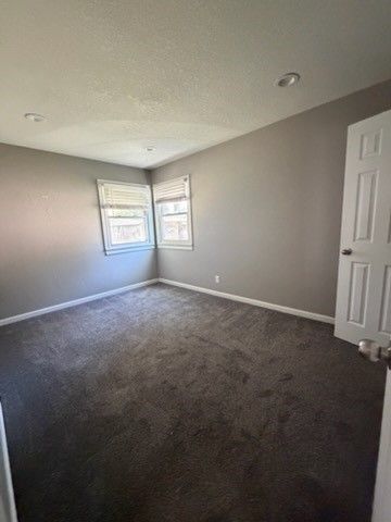 138 Greenfield Parkway, Des Moines, IA 50320