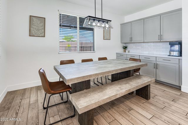 10022 E REVOLUTION Drive, Mesa, AZ 85212