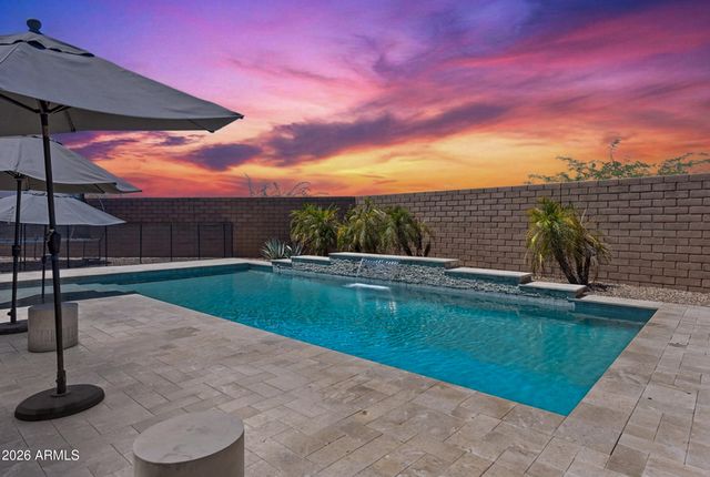 10022 E REVOLUTION Drive, Mesa, AZ 85212