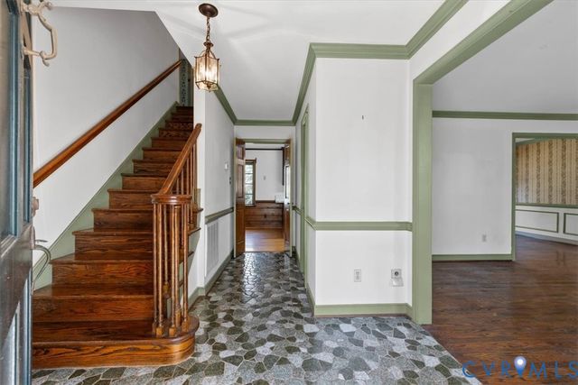 11716 Ivywood Rd, Chester, VA 23831