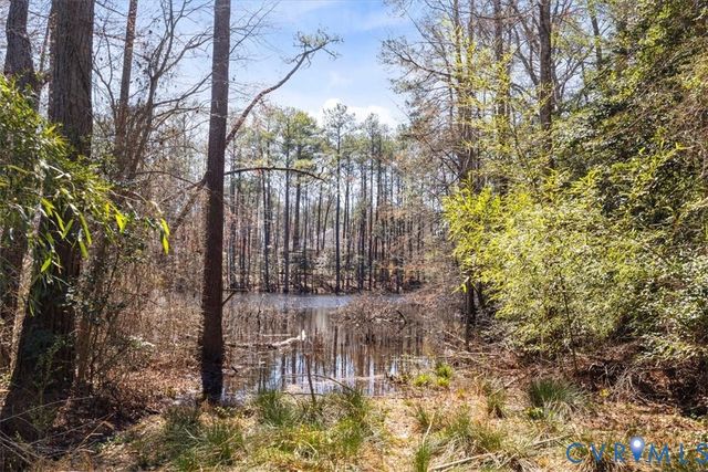 11716 Ivywood Rd, Chester, VA 23831