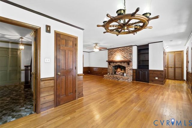 11716 Ivywood Rd, Chester, VA 23831