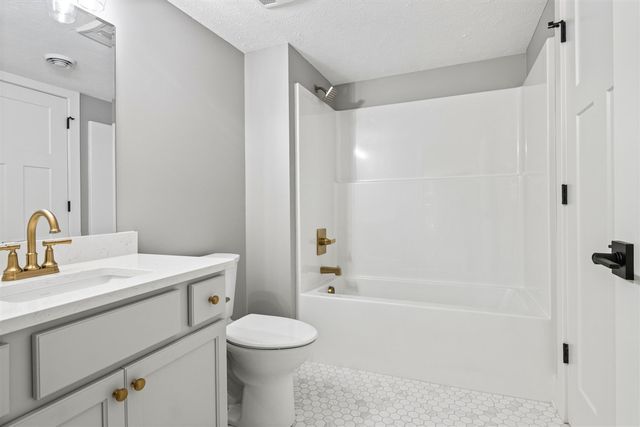 1933 Pine Ridge Drive, Manistee, MI 49660