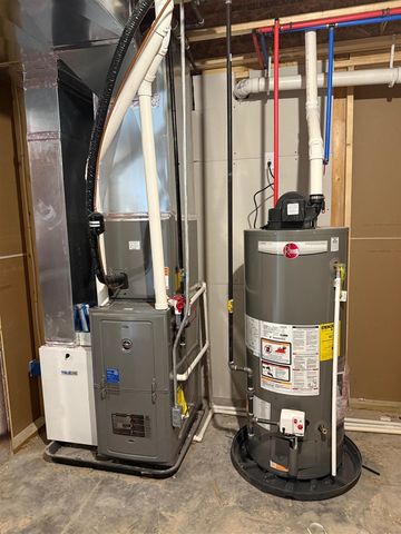 1933 Pine Ridge Drive, Manistee, MI 49660