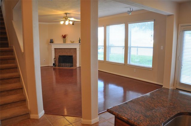 2170 Brittany Colony Drive, League City, TX 77573