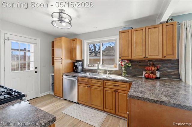 5067 Walsh Drive, Brighton, MI 48114