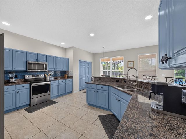 8519 LA ISLA DRIVE, Kissimmee, FL 34747