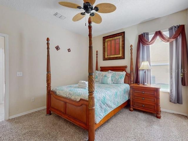 8519 LA ISLA DRIVE, Kissimmee, FL 34747