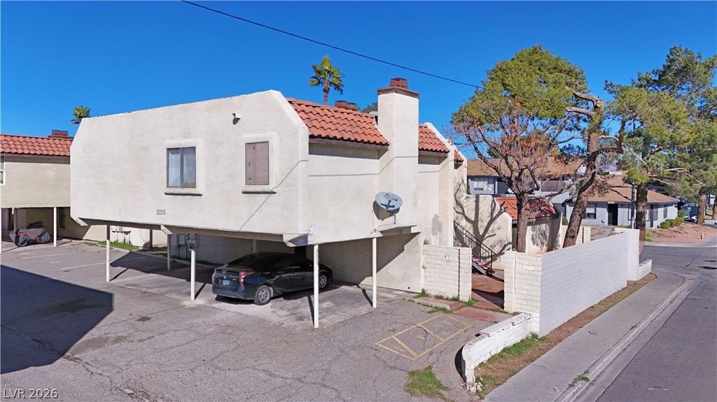 2205 Sun Avenue C, North Las Vegas, NV 89030 — photo 2