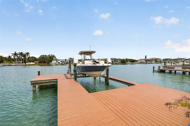 413 BUTTONWOOD LANE, Largo, FL 33770