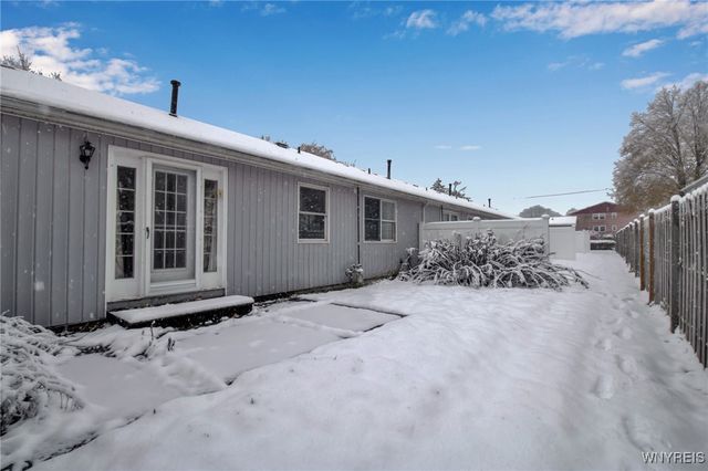 4 The Common, Lockport City, NY 14094